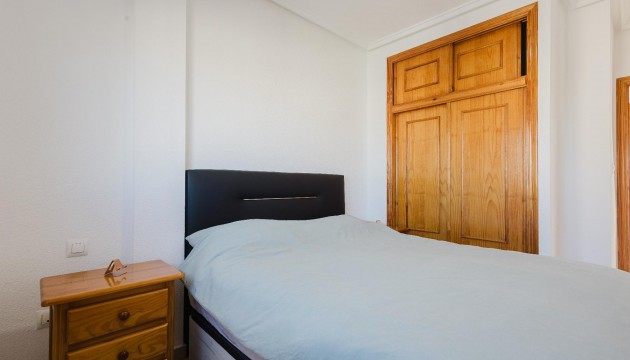 Resale - Bungalow - Torrevieja