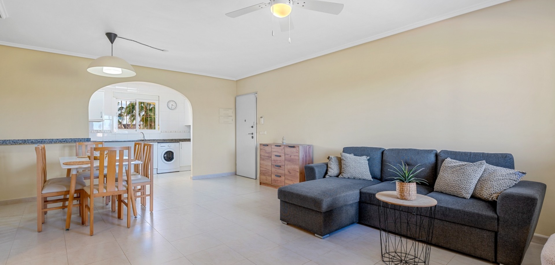 Apartment in Ciudad Quesada - Image 2