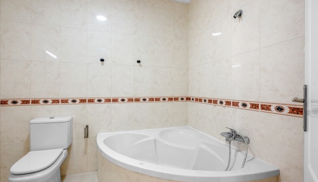 Resale - Apartment - Ciudad Quesada