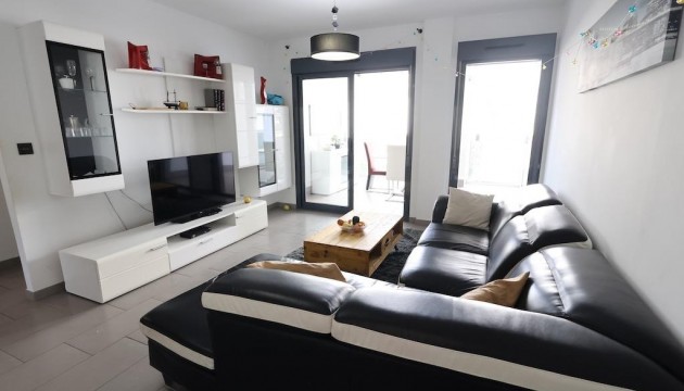 Resale - Bungalow - Orihuela Costa - La Zenia