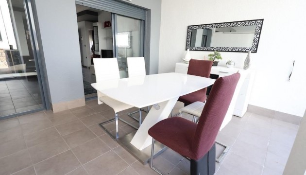 Resale - Bungalow - Orihuela Costa - La Zenia