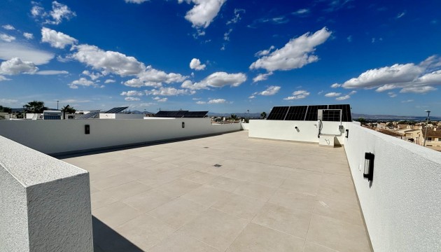 Neue Gebäude - Detached Villa - Rojales