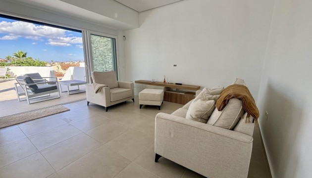 Neue Gebäude - Detached Villa - Rojales