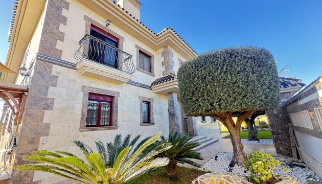 Resale - Detached Villa - Orihuela Costa - Cabo Roig