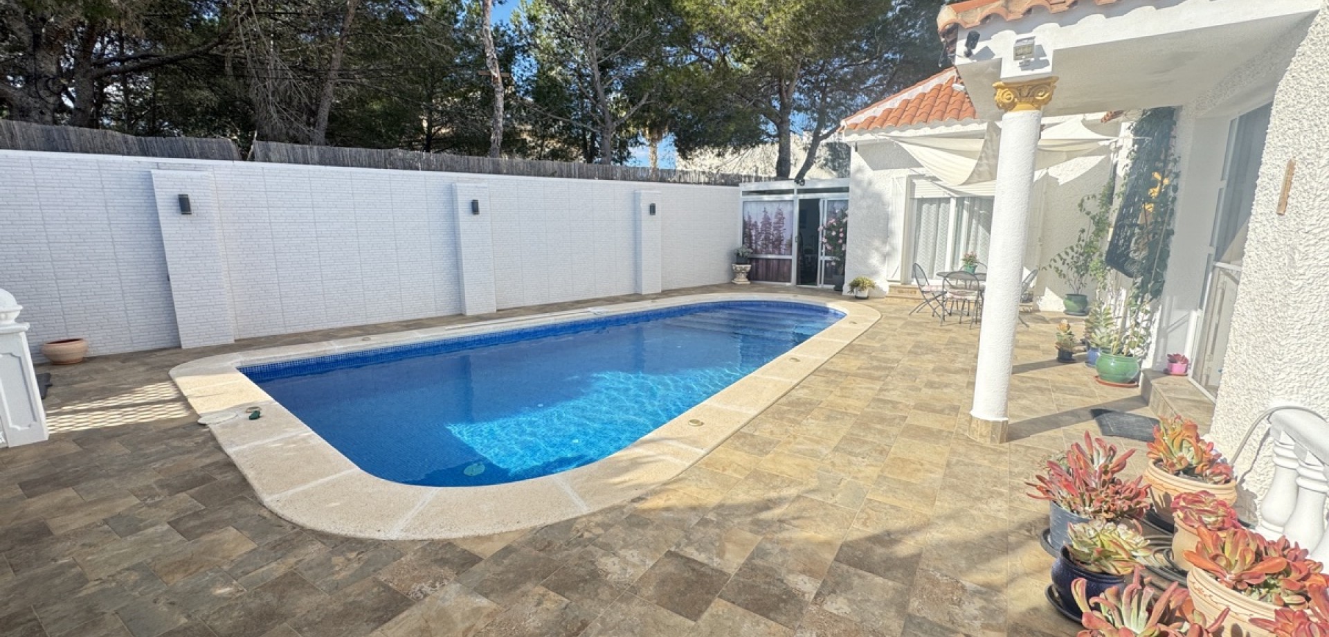 House in Villamartin - Image 4