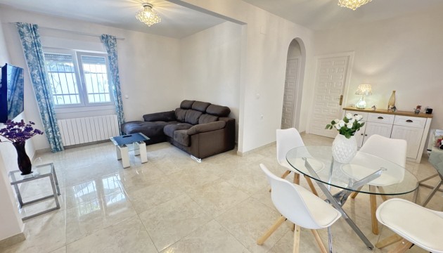 Resale - Detached Villa - Orihuela Costa - Villamartín