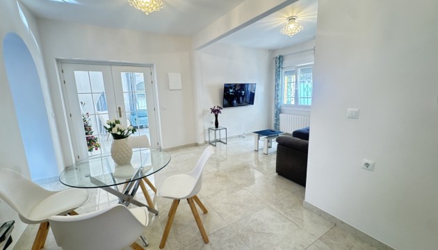 Resale - Detached Villa - Orihuela Costa - Villamartín