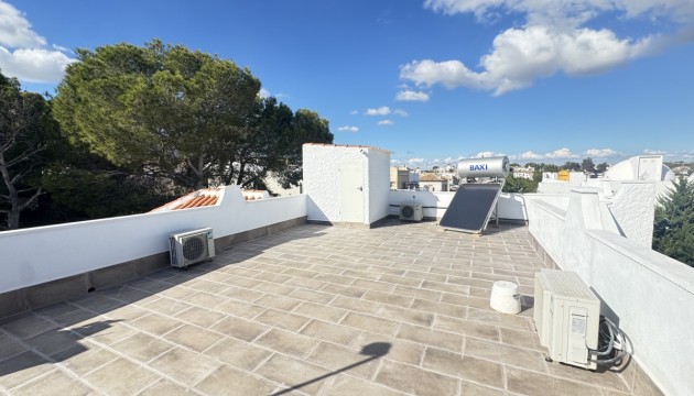 Resale - Detached Villa - Orihuela Costa - Villamartín