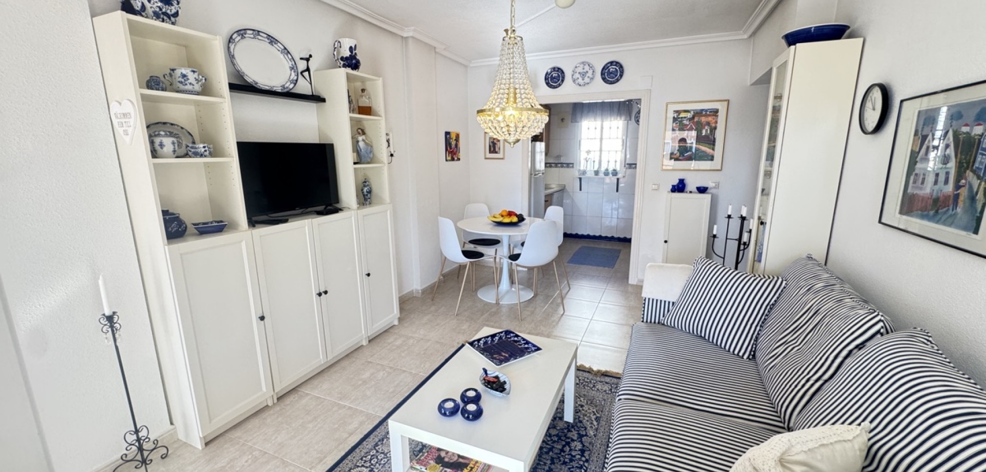Apartment in Residencia los Altos - Image 4