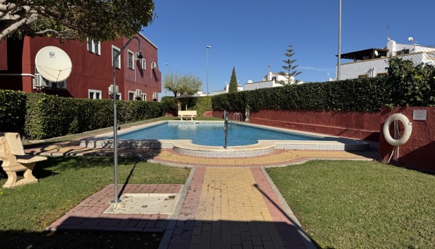 Resale - Apartment - Orihuela Costa - Los Altos