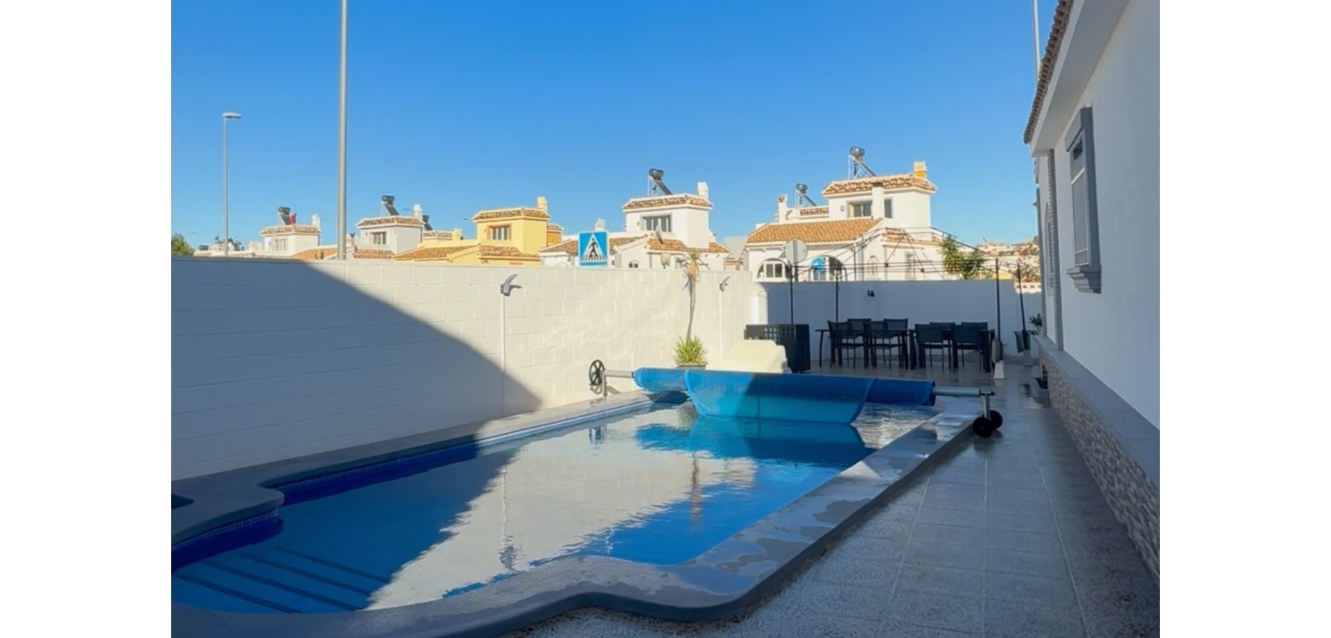 House in Avileses - view 1