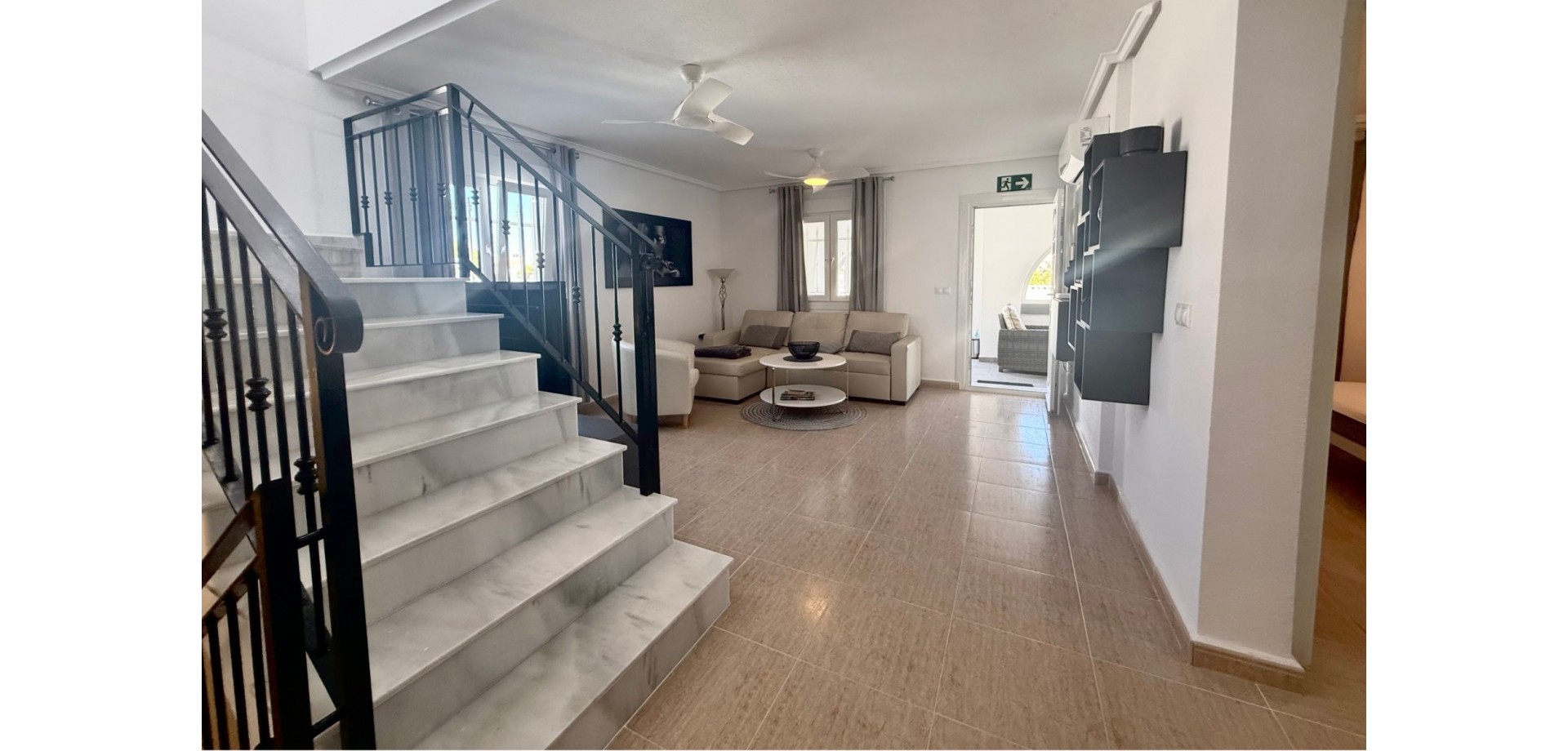 House in Avileses - Image 3