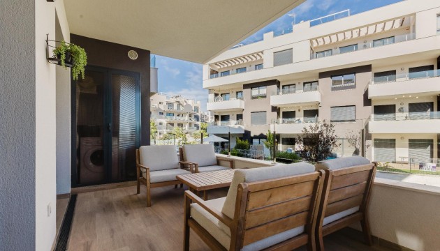 Resale - Apartment - Orihuela Costa - Villamartín
