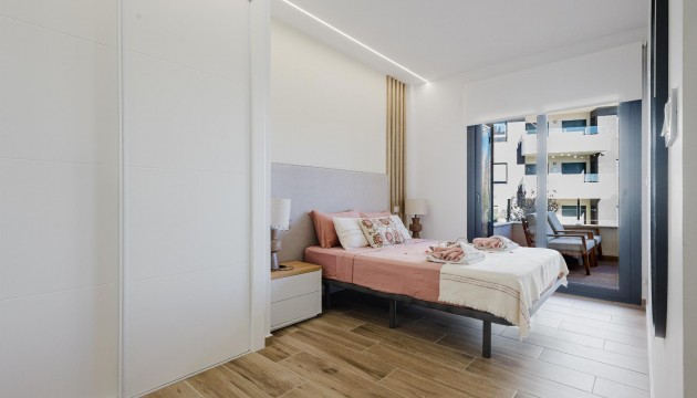 Resale - Apartment - Orihuela Costa - Villamartín