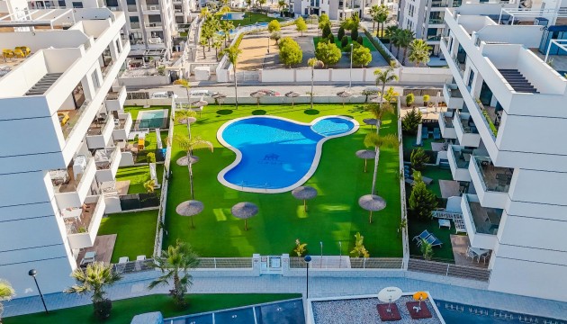 Resale - Apartment - Orihuela Costa - Villamartín