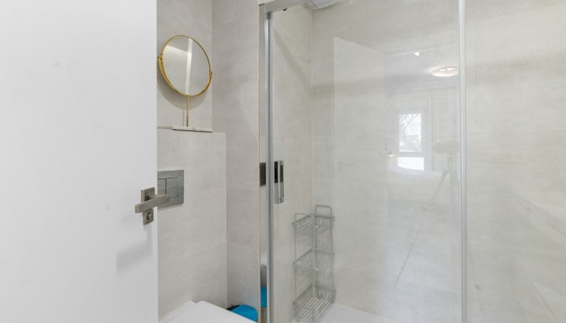 Herverkoop - Apartment - Alicante