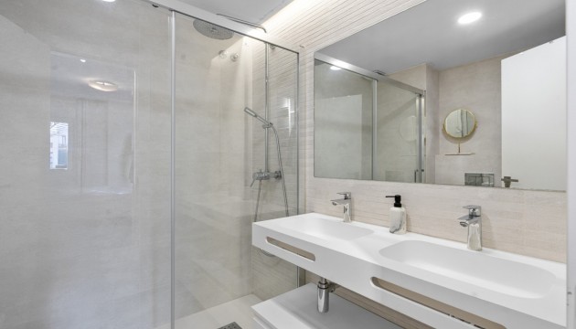 Herverkoop - Apartment - Alicante