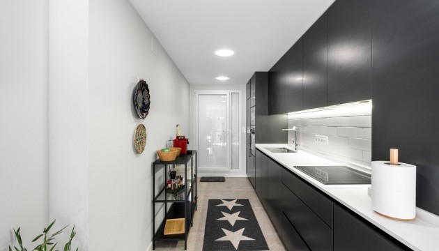 Herverkoop - Apartment - Alicante