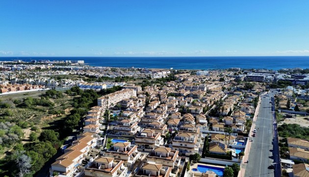 Resale - Apartment - Orihuela Costa - Playa Flamenca