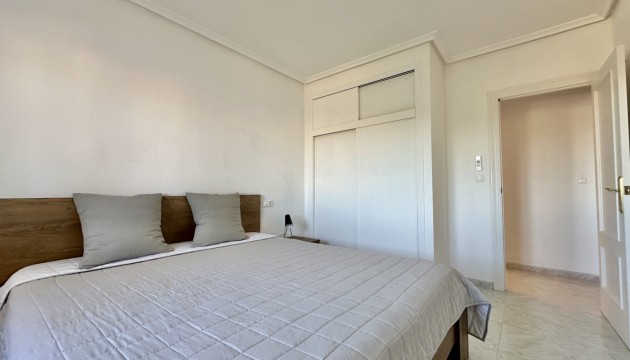 Resale - Apartment - Orihuela Costa - Playa Flamenca