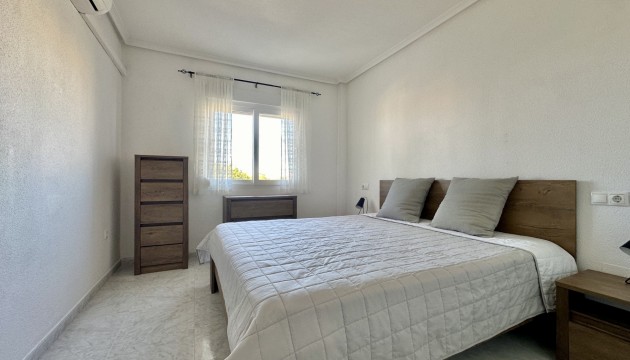 Resale - Apartment - Orihuela Costa - Playa Flamenca