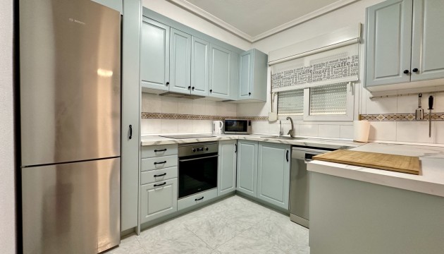 Resale - Apartment - Orihuela Costa - Playa Flamenca