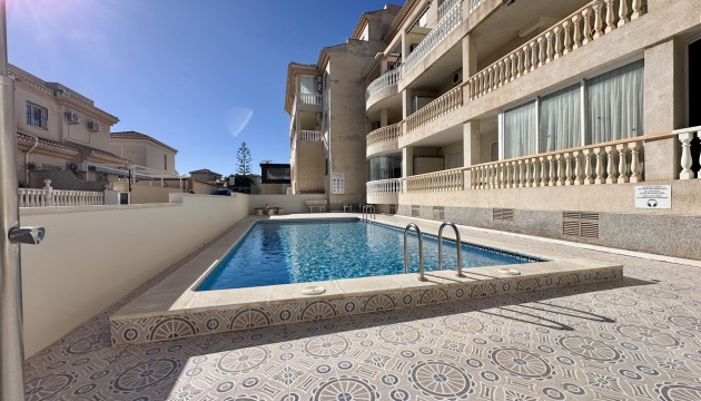 Resale - Apartment - Orihuela Costa - Playa Flamenca
