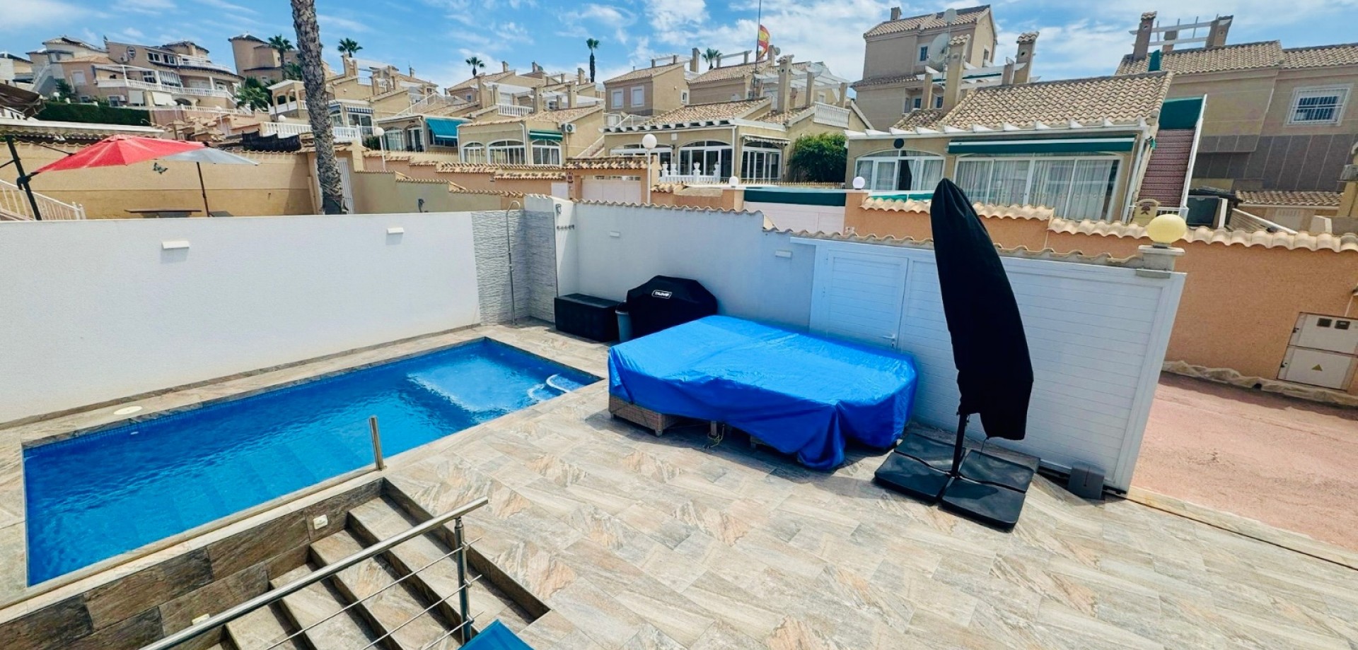 House in Urbanizacion los Balcones - Image 2