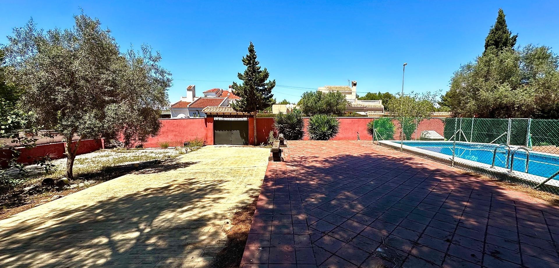 House in San Miguel de Salinas - Image 2