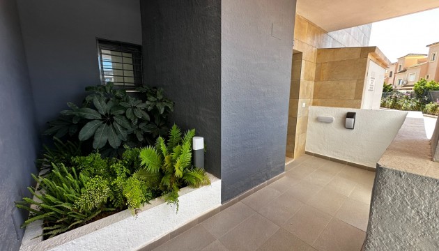 Resale - Apartment - Orihuela Costa - Playa Flamenca