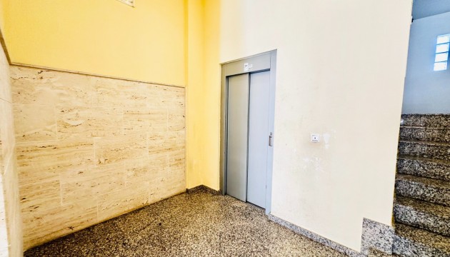 Перепродажа - Квартира - Torrevieja