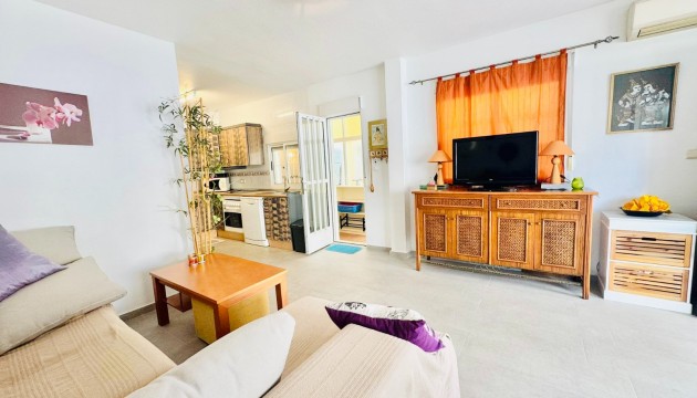 Resale - House - Orihuela Costa - La Zenia