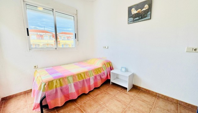 Resale - House - Orihuela Costa - La Zenia