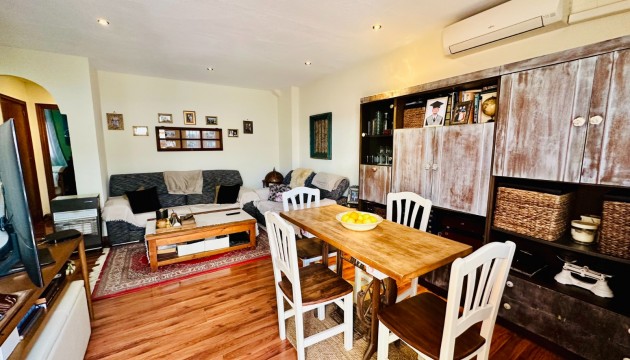 Resale - Bungalow - Torrevieja - Nueva Torrevieja - Aguas Nuevas