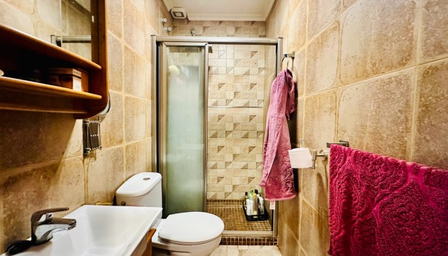 Resale - Bungalow - Torrevieja - Nueva Torrevieja - Aguas Nuevas