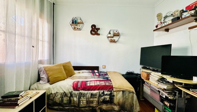 Resale - Bungalow - Torrevieja - Nueva Torrevieja - Aguas Nuevas