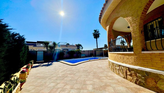 Перепродажа - отдельная вилла - Benijófar - Benijofar