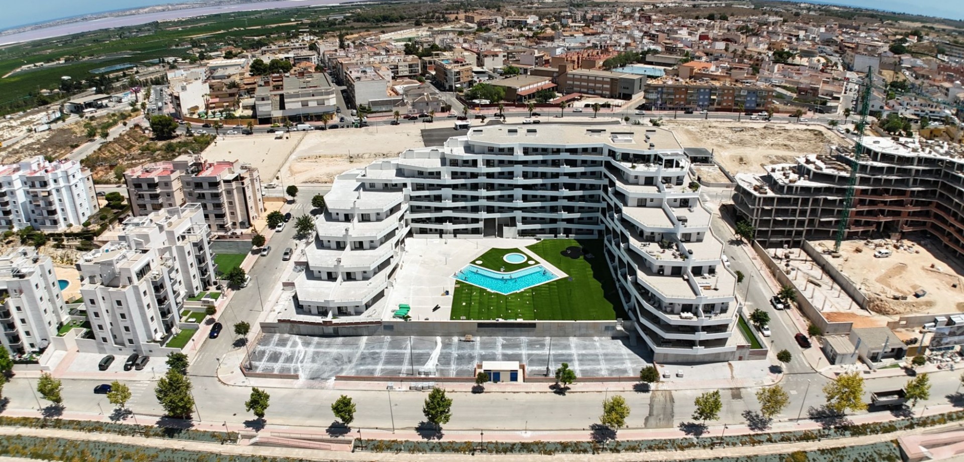 Apartment in San Miguel de Salinas - Image 2