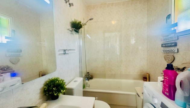 Resale - Apartment - Torrevieja - Torrelamata - La Mata