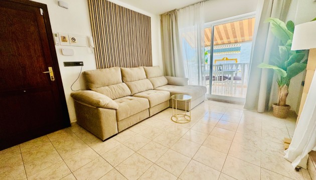 Resale - Apartment - Torrevieja - Torrelamata - La Mata