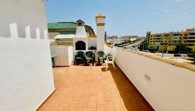 Resale - Apartment - Torrevieja - Torrelamata - La Mata