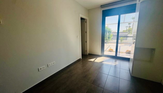 Resale - Detached Villa - Algorfa - La Finca Golf Resort