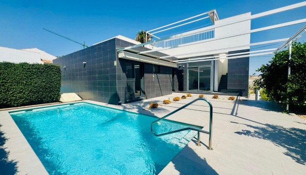 Resale - Detached Villa - Algorfa - La Finca Golf Resort