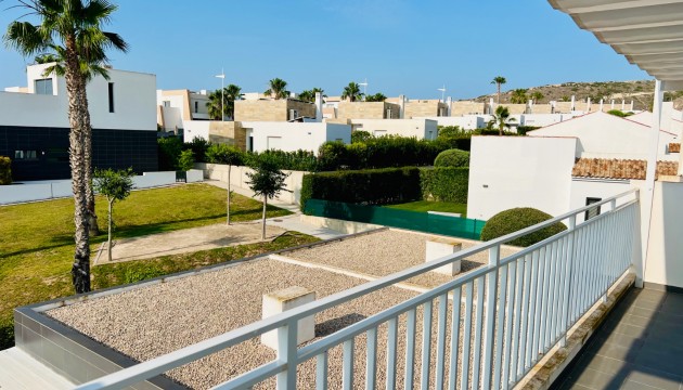 Resale - Detached Villa - Algorfa - La Finca Golf Resort