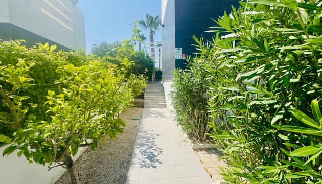 Resale - Detached Villa - Algorfa - La Finca Golf Resort