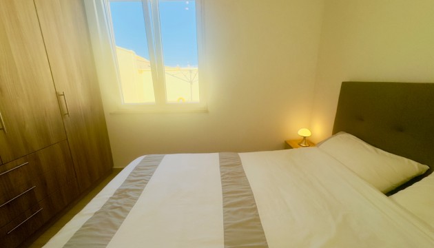 Resale - Detached Villa - Torrevieja - La Siesta - El Salado -  Torreta