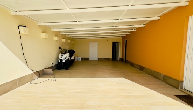 Resale - Detached Villa - Torrevieja - La Siesta - El Salado -  Torreta