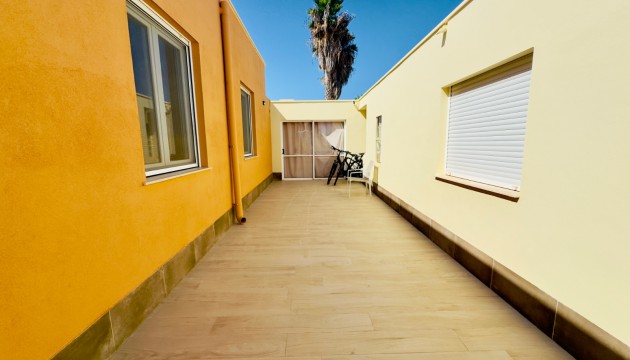 Resale - Detached Villa - Torrevieja - La Siesta - El Salado -  Torreta
