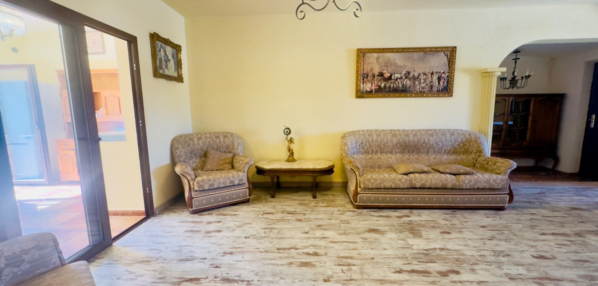 House in Villamartin - Image 3