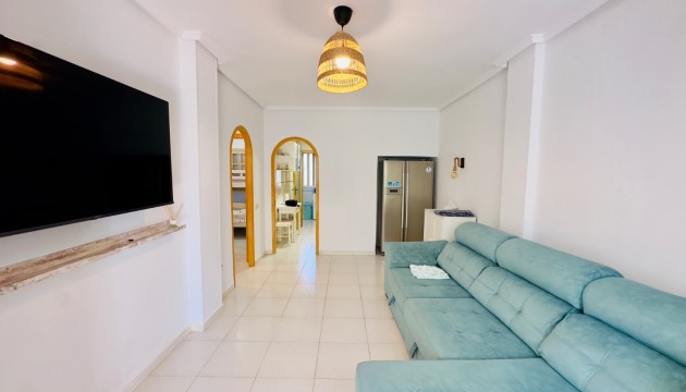 Resale - Apartment - Torrevieja - Los Frutales